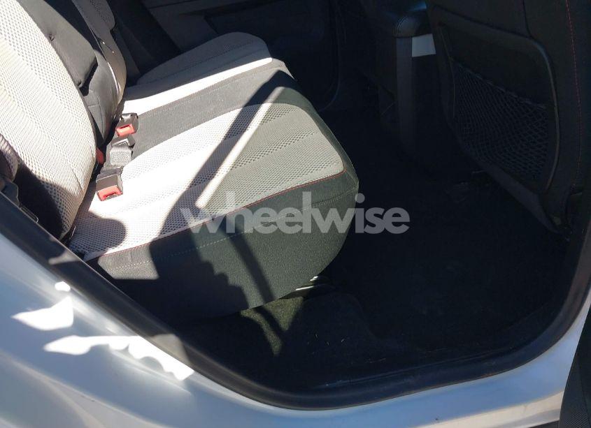 Photo 8 of 2017 Gmc Terrain SLE-2 (VIN 2GKALNEK2H6199496)