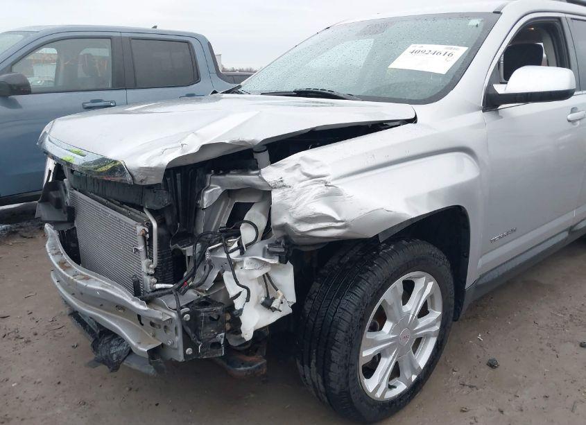 Photo 6 of 2017 Gmc Terrain SLE-2 (VIN 2GKALNEKXH6201818)