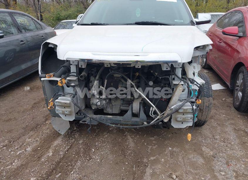 Photo 6 of 2017 Gmc Terrain SLT (VIN 2GKALPEKXH6298305)