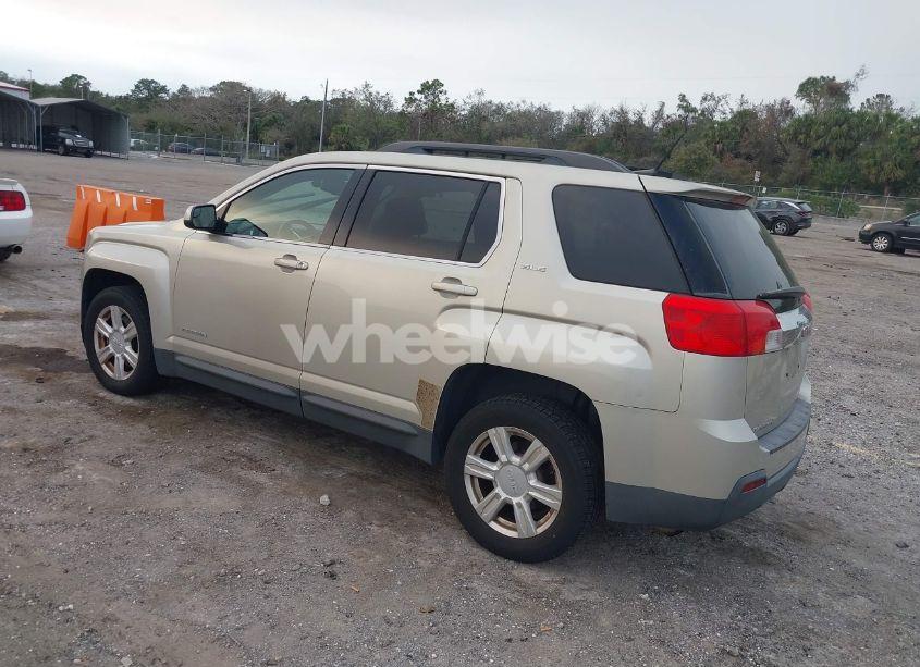 Photo 3 of 2014 Gmc Terrain SLE-2 (VIN 2GKALREK0E6218100)