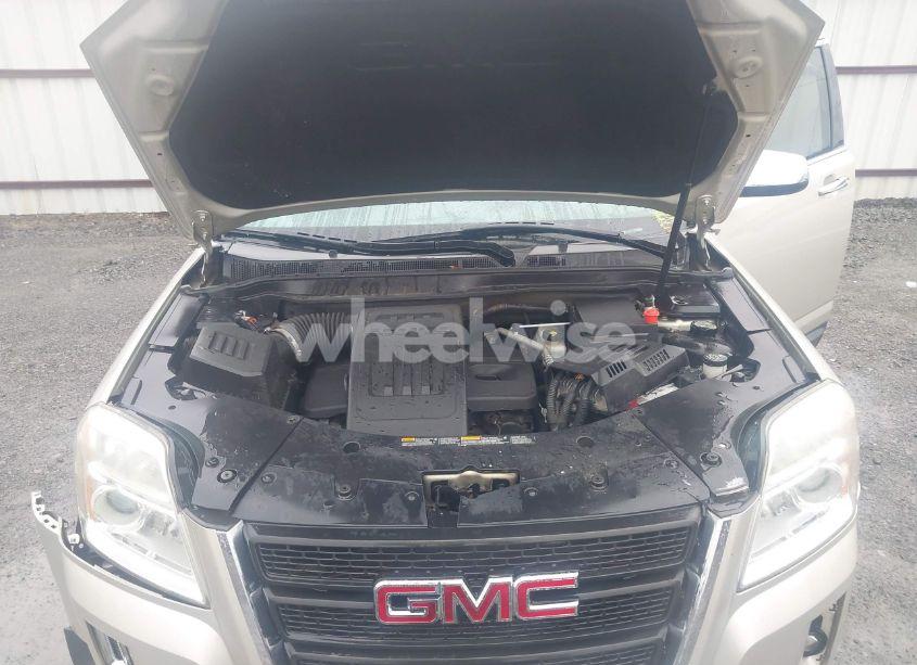 Photo 10 of 2014 Gmc Terrain SLE-2 (VIN 2GKALREK4E6124303)