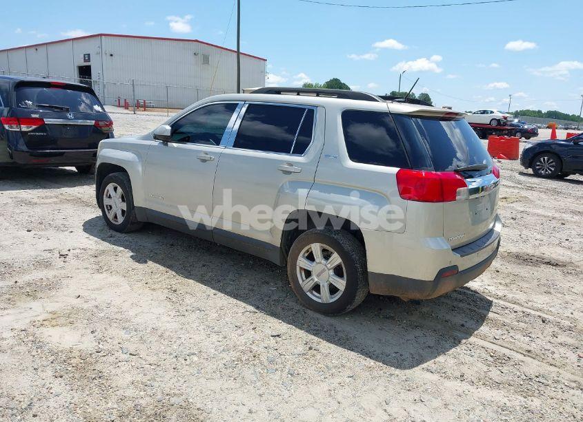 Photo 3 of 2014 Gmc Terrain SLE-2 (VIN 2GKALREK7E6133707)