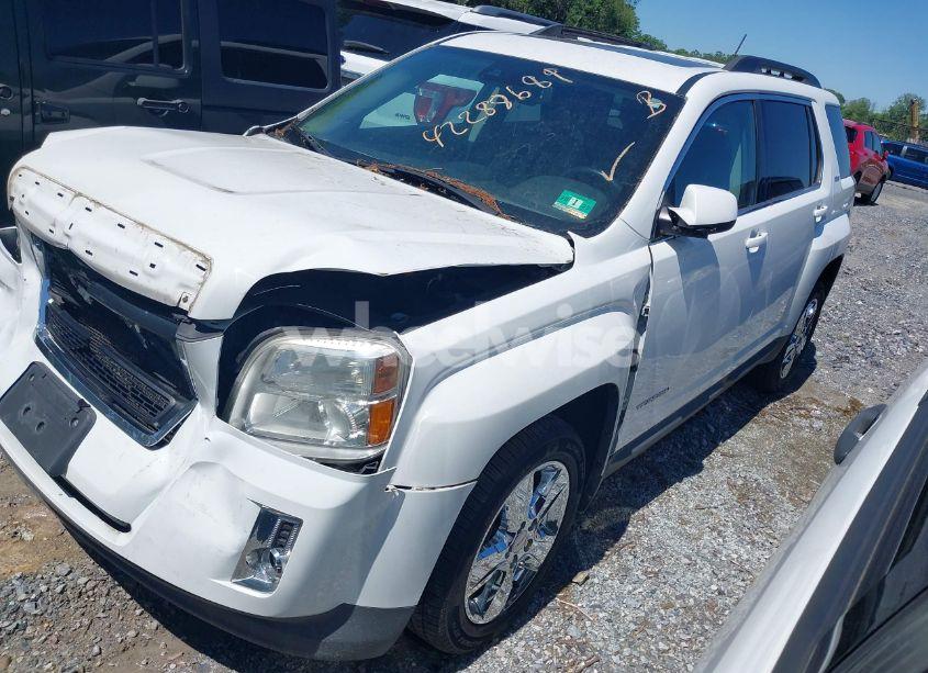 Photo 2 of 2014 Gmc Terrain SLE-2 (VIN 2GKALREK8E6191874)