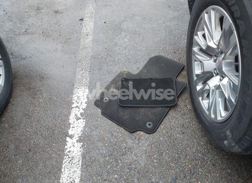 Photo 12 of 2015 Gmc Terrain SLE-2 (VIN 2GKALREK8F6338468)