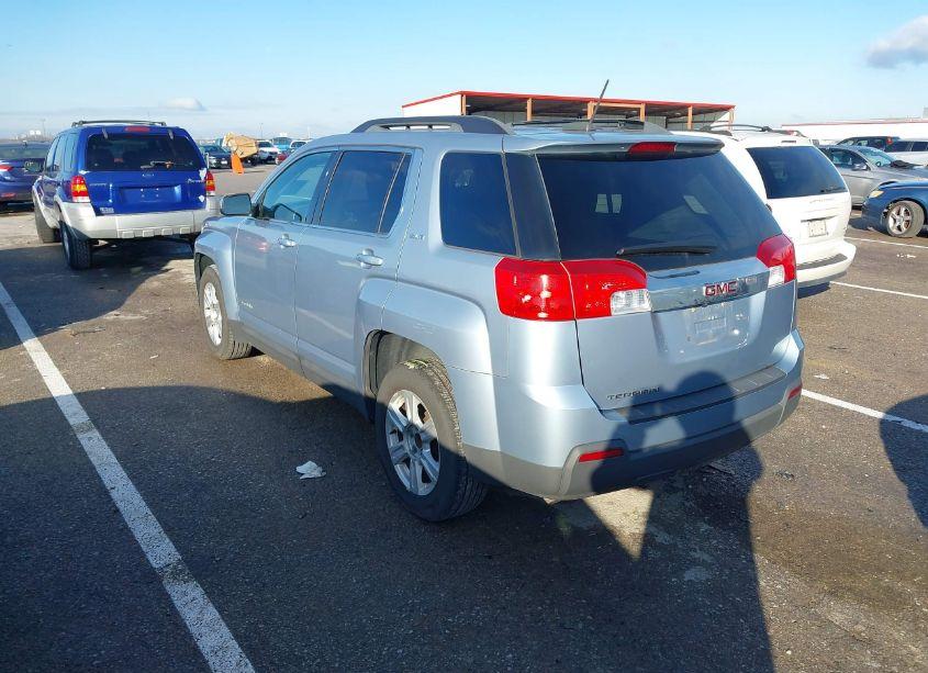 Photo 3 of 2015 Gmc Terrain SLE-2 (VIN 2GKALREKXF6338861)