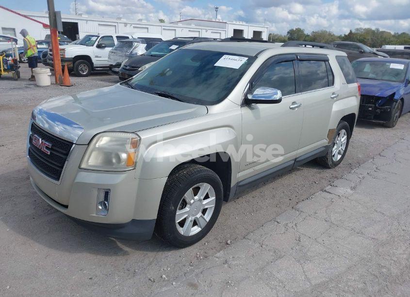 Photo 2 of 2013 Gmc Terrain SLE-2 (VIN 2GKALSEK2D6389162)