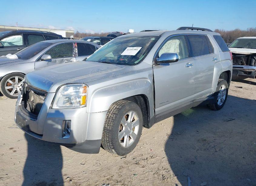 Photo 2 of 2013 Gmc Terrain SLE-2 (VIN 2GKALSEK7D6355766)
