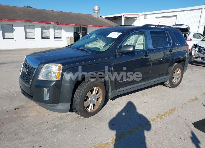 Photo 2 of 2013 Gmc Terrain SLE-2 (VIN 2GKALSEK9D6171087)