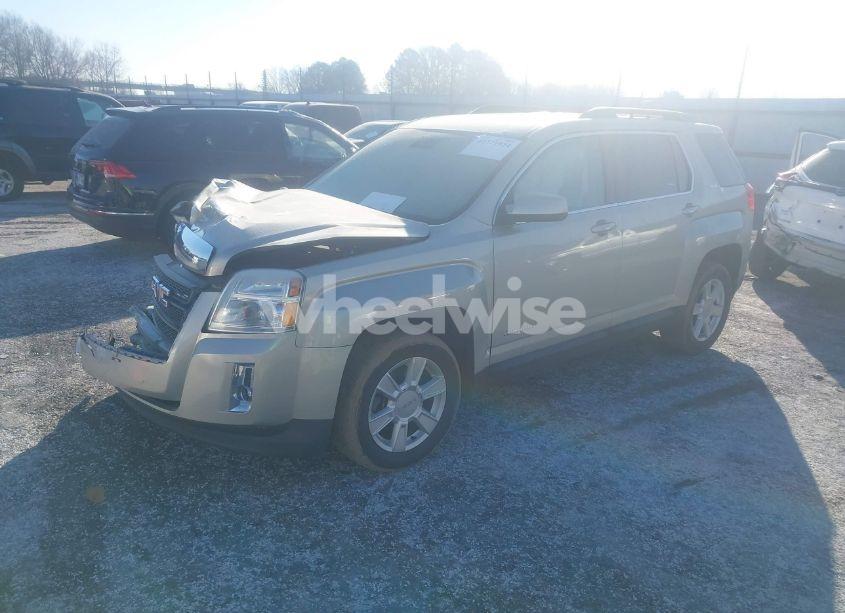 Photo 2 of 2013 Gmc Terrain SLE-2 (VIN 2GKALSEKXD6186603)