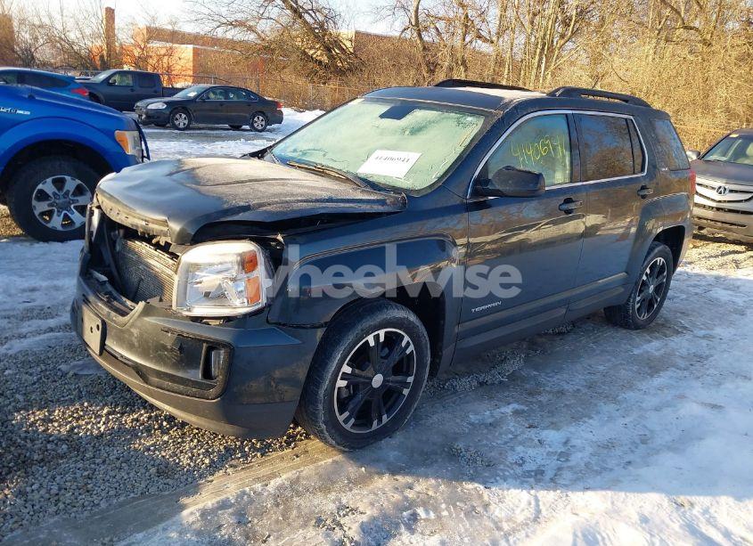 Photo 2 of 2017 Gmc Terrain SLE-2 (VIN 2GKFLNE37H6328170)