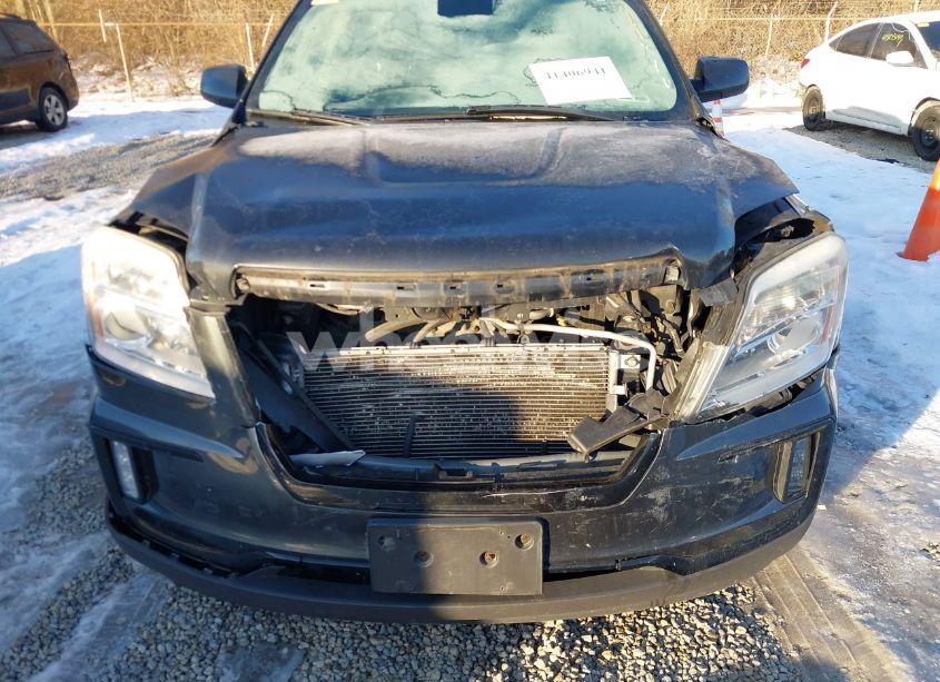 Photo 6 of 2017 Gmc Terrain SLE-2 (VIN 2GKFLNE37H6328170)