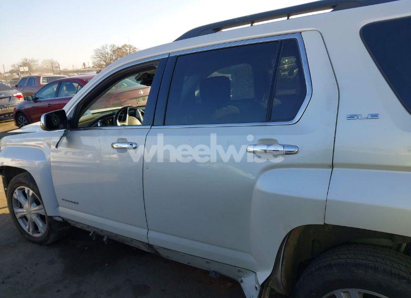 Photo 14 of 2016 Gmc Terrain SLE-2 (VIN 2GKFLNE38G6118966)
