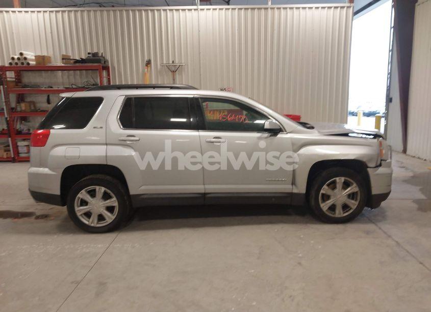 Photo 13 of 2017 Gmc Terrain SLE-2 (VIN 2GKFLNE39H6224148)