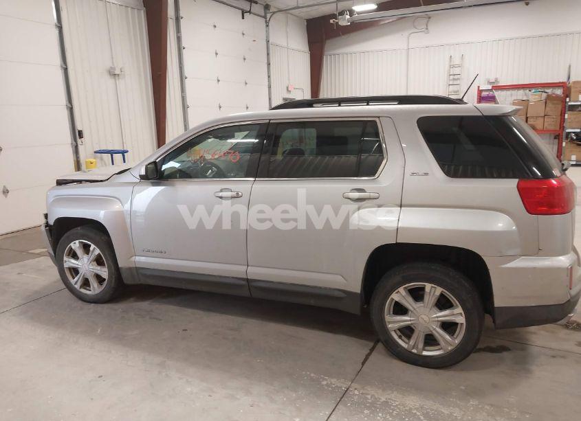 Photo 14 of 2017 Gmc Terrain SLE-2 (VIN 2GKFLNE39H6224148)
