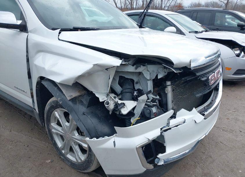 Photo 6 of 2017 Gmc Terrain SLE-2 (VIN 2GKFLNE39H6252273)