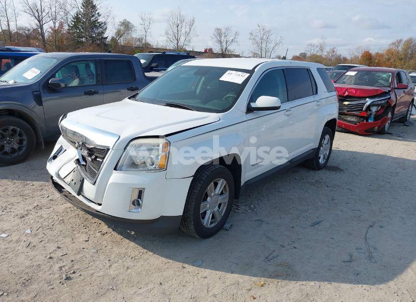Photo 2 of 2013 Gmc Terrain SLE-1 (VIN 2GKFLREK4D6248088)