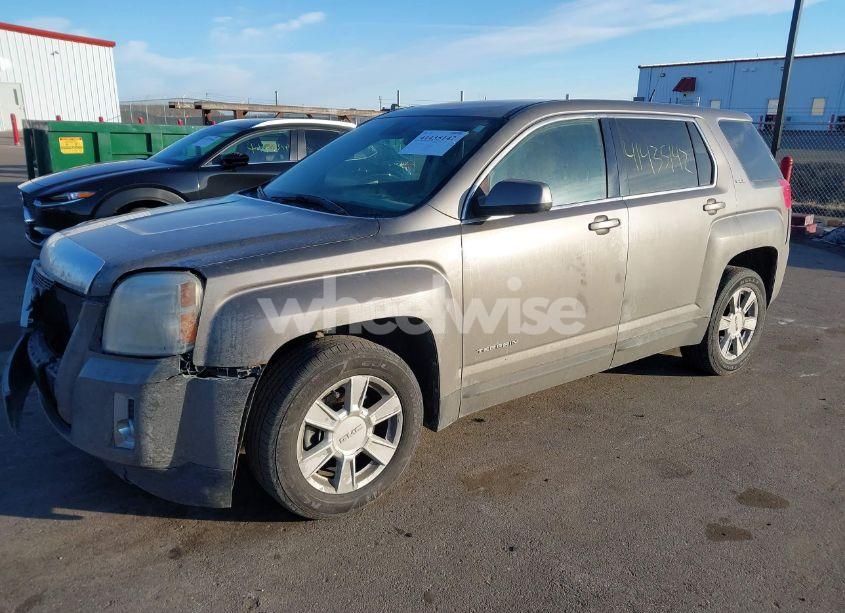 Photo 2 of 2012 Gmc Terrain SLE-1 (VIN 2GKFLREK6C6155393)