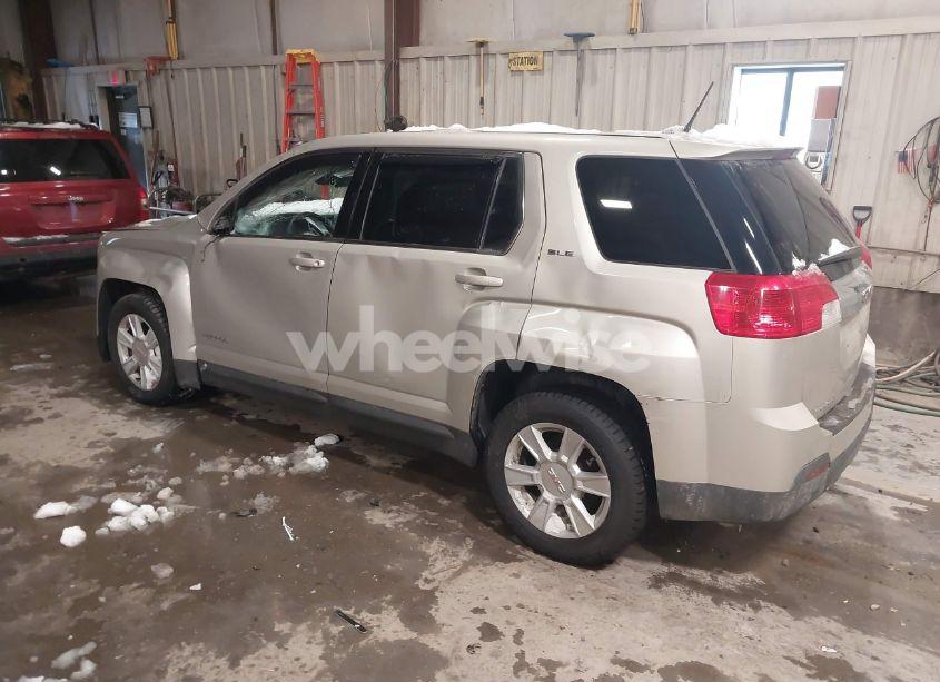 Photo 3 of 2013 Gmc Terrain SLE-1 (VIN 2GKFLREK9D6281099)