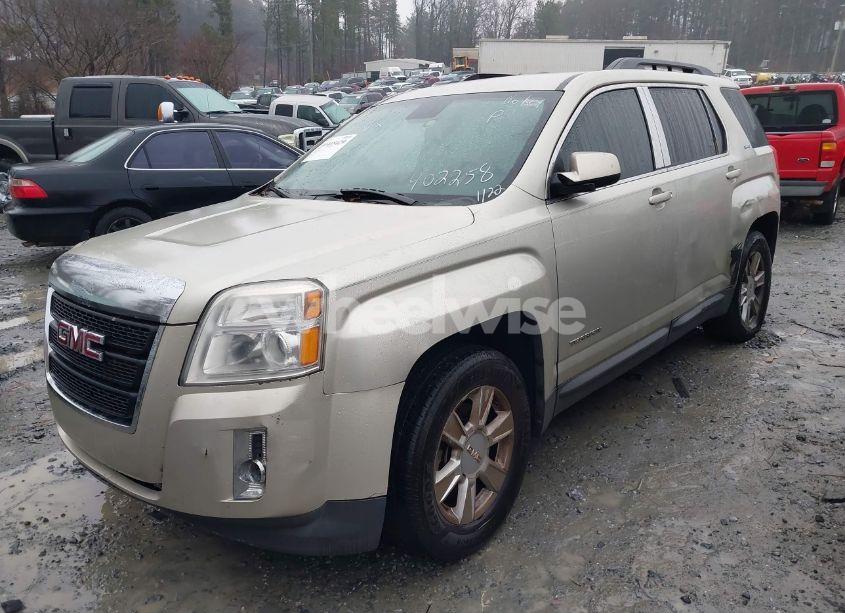 Photo 2 of 2013 Gmc Terrain SLE-2 (VIN 2GKFLSE37D6402258)