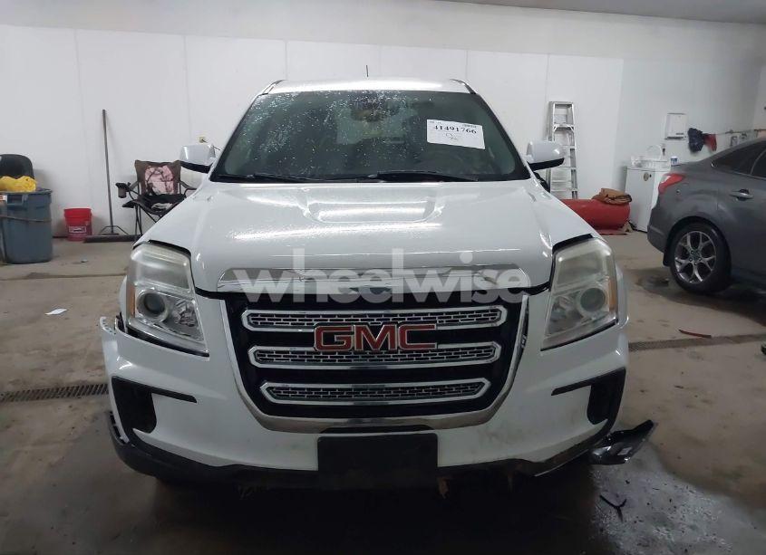 Photo 12 of 2017 Gmc Terrain SLE-1 (VIN 2GKFLSEK3H6256440)
