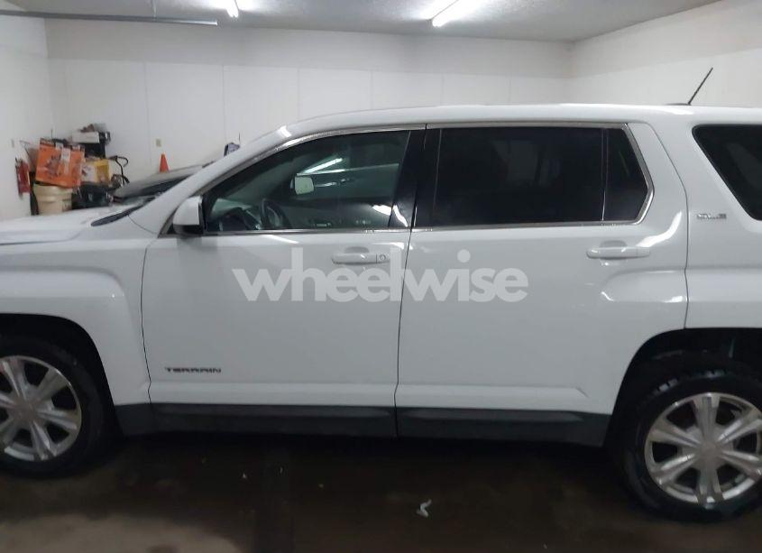 Photo 14 of 2017 Gmc Terrain SLE-1 (VIN 2GKFLSEK3H6256440)