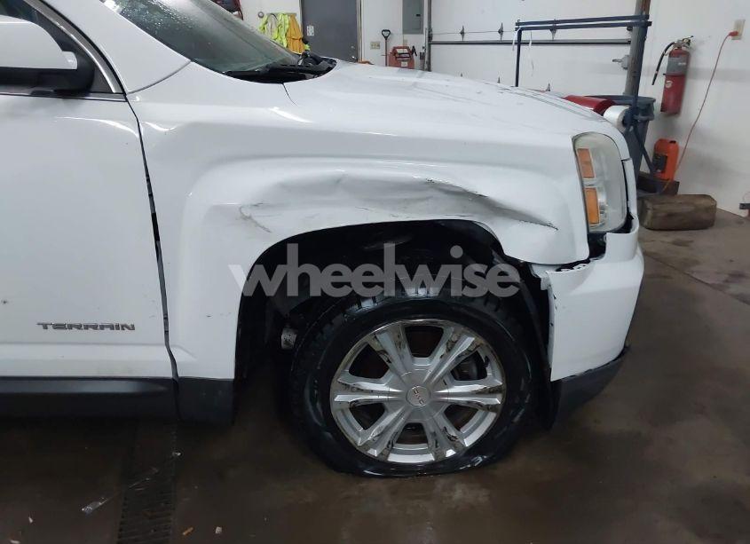 Photo 18 of 2017 Gmc Terrain SLE-1 (VIN 2GKFLSEK3H6256440)