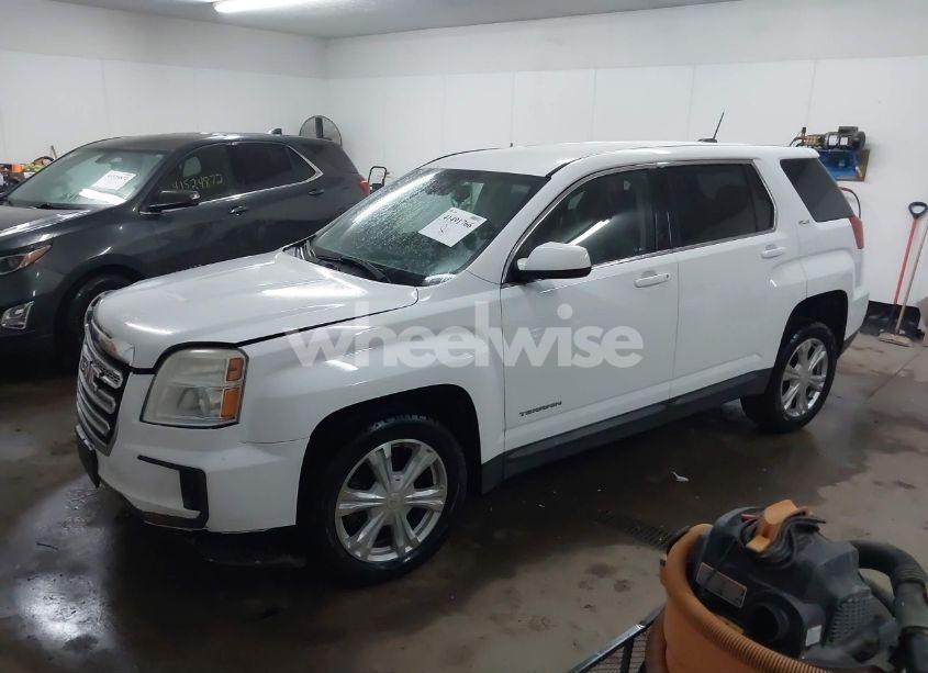 Photo 2 of 2017 Gmc Terrain SLE-1 (VIN 2GKFLSEK3H6256440)