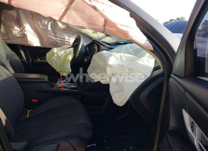 Photo 5 of 2017 Gmc Terrain SLE-1 (VIN 2GKFLSEK6H6263527)