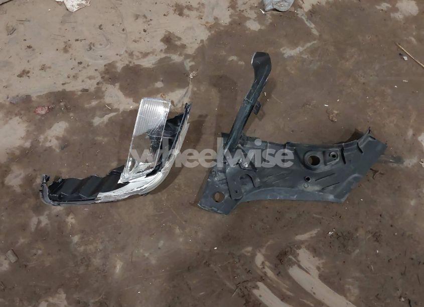 Photo 12 of 2017 Gmc Terrain SLE-1 (VIN 2GKFLSEK8H6116769)