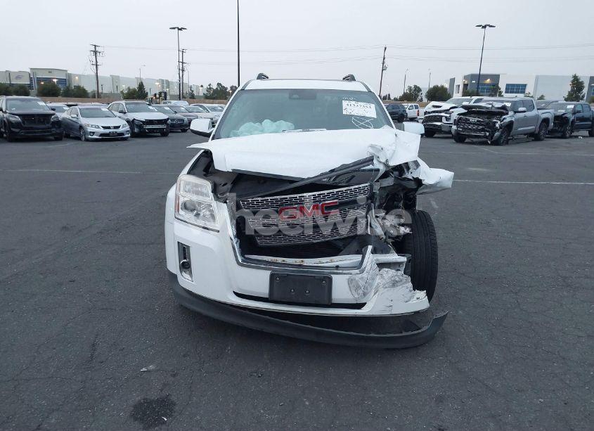 Photo 13 of 2015 Gmc Terrain SLT-2 (VIN 2GKFLTE38F6189412)