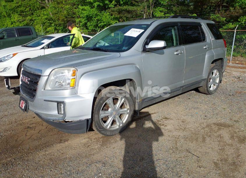 Photo 2 of 2017 Gmc Terrain SLE-2 (VIN 2GKFLTEK0H6237785)