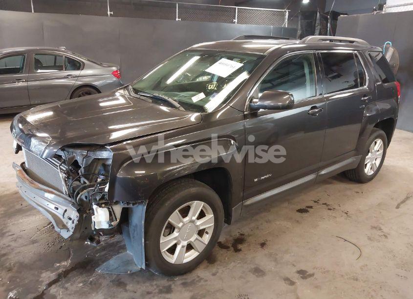 Photo 2 of 2013 Gmc Terrain SLE-2 (VIN 2GKFLTEK9D6415073)