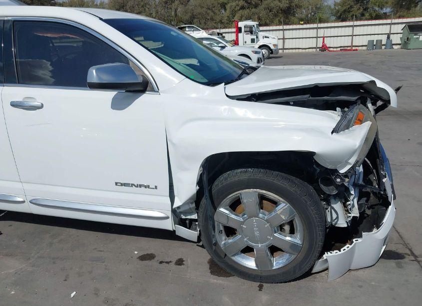Photo 19 of 2015 Gmc Terrain DENALI (VIN 2GKFLUE34F6251734)