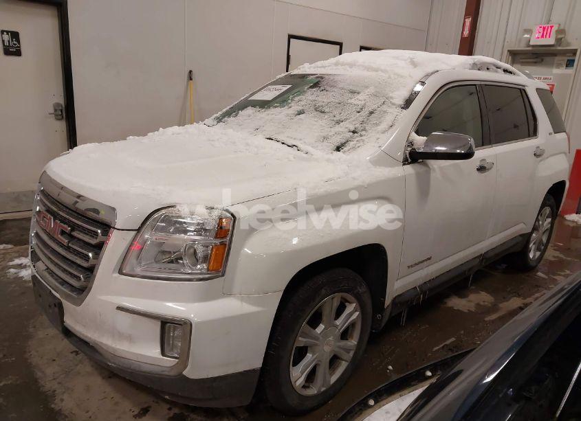 Photo 2 of 2017 Gmc Terrain SLT (VIN 2GKFLUE36H6200710)