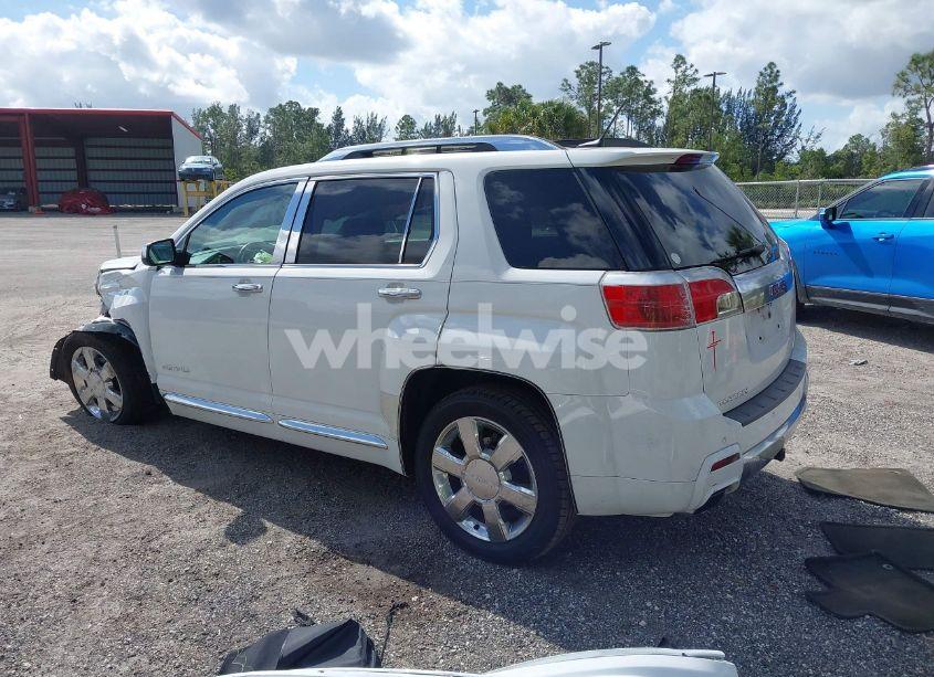 Photo 3 of 2014 Gmc Terrain DENALI (VIN 2GKFLUE38E6229864)