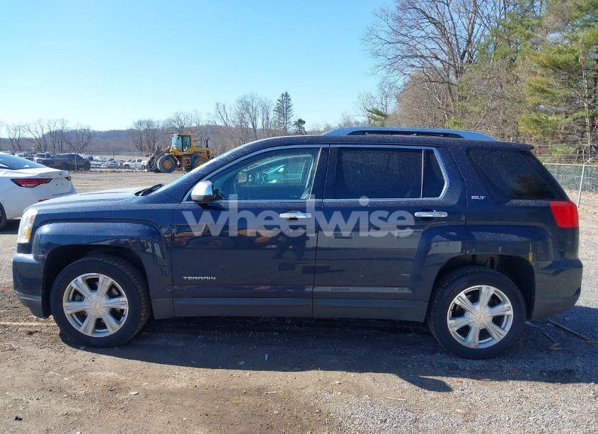 Photo 14 of 2017 Gmc Terrain SLT (VIN 2GKFLUE38H6270483)