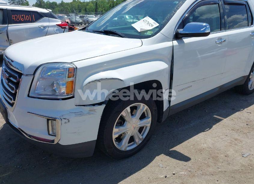 Photo 6 of 2017 Gmc Terrain SLT (VIN 2GKFLUEK8H6329832)