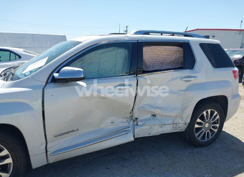 Photo 6 of 2017 Gmc Terrain DENALI (VIN 2GKFLVE30H6204273)