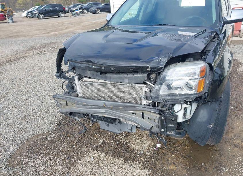 Photo 18 of 2017 Gmc Terrain DENALI (VIN 2GKFLVE38H6331157)