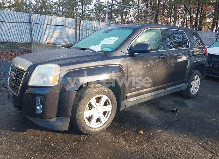 Photo 2 of 2015 Gmc Terrain SLE-1 (VIN 2GKFLVEK0F6172803)