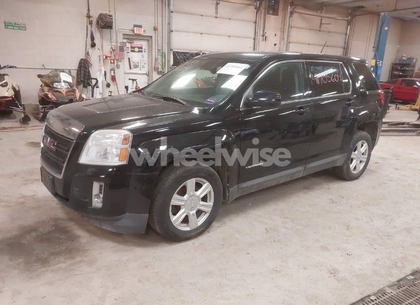 Photo 2 of 2014 Gmc Terrain SLE-1 (VIN 2GKFLVEK4E6184662)