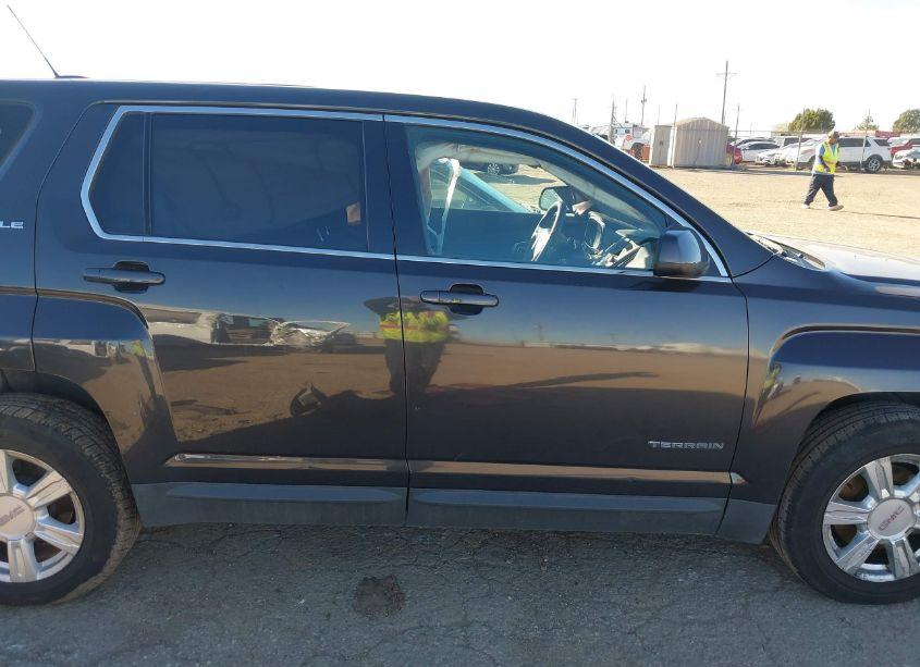 Photo 13 of 2015 Gmc Terrain SLE-1 (VIN 2GKFLVEK4F6156930)