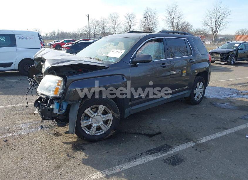 Photo 2 of 2015 Gmc Terrain SLE-2 (VIN 2GKFLWE31F6316681)