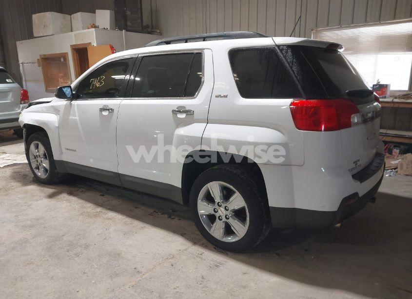 Photo 3 of 2015 Gmc Terrain SLE-2 (VIN 2GKFLWE35F6227972)