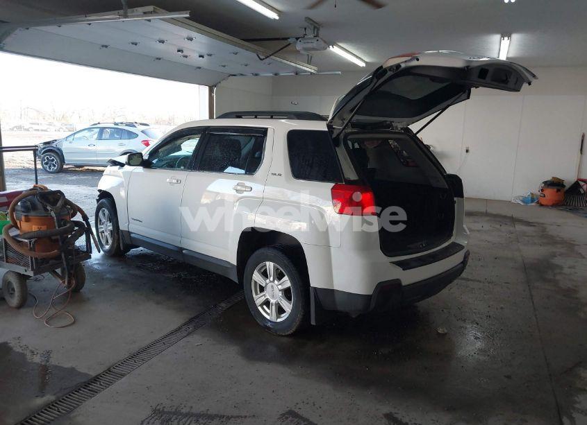 Photo 3 of 2014 Gmc Terrain SLE-2 (VIN 2GKFLWEK3E6226440)