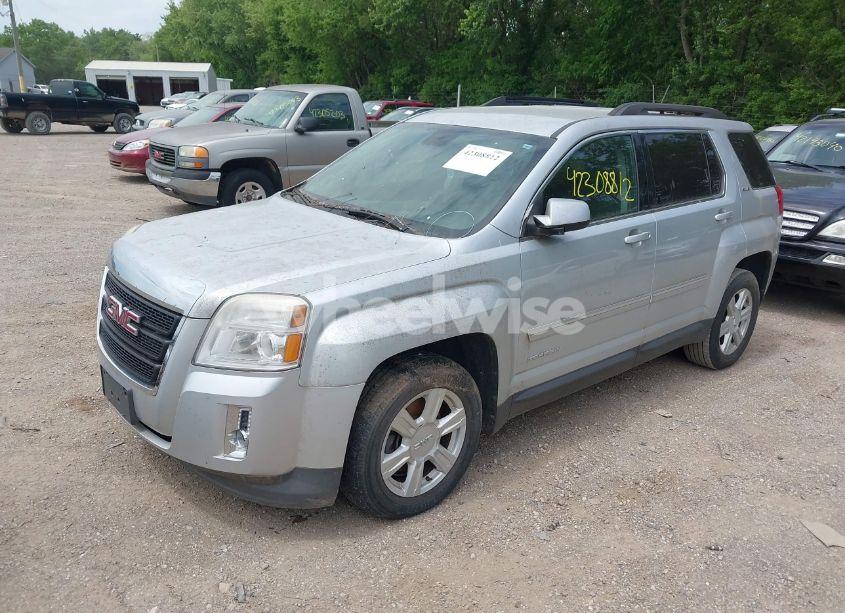 Photo 2 of 2015 Gmc Terrain SLE-2 (VIN 2GKFLWEK8F6272041)