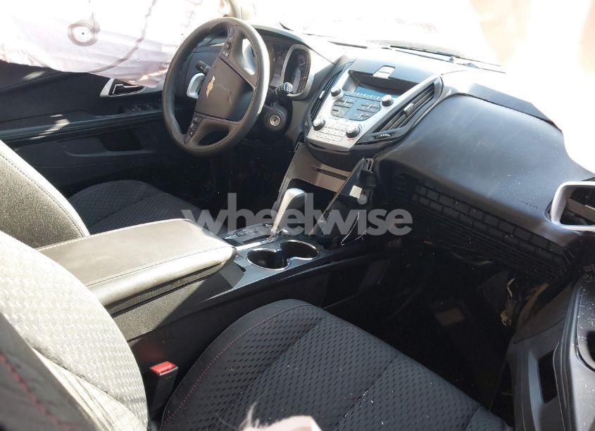 Photo 5 of 2014 Chevrolet Equinox LS (VIN 2GNALAEK0E1134358)