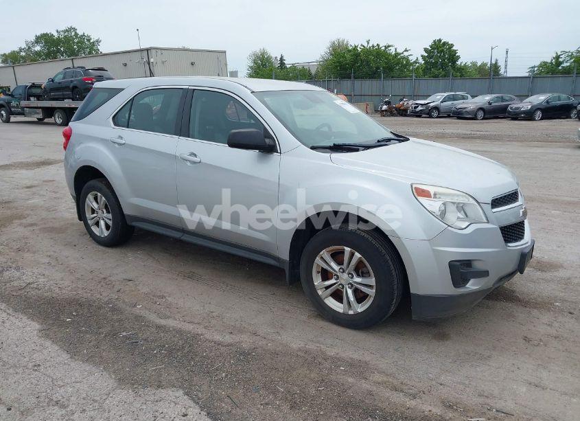 2014 Chevrolet Equinox LS (VIN 2GNALAEK0E6100553) main photo