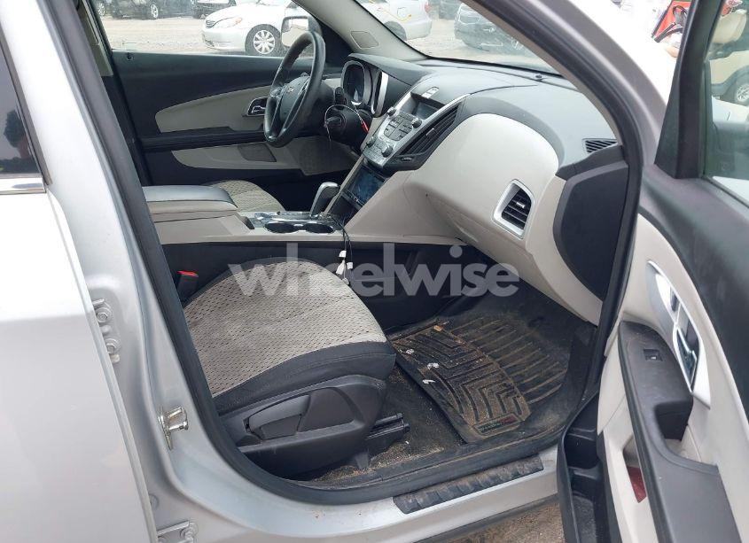 Photo 5 of 2014 Chevrolet Equinox LS (VIN 2GNALAEK0E6100553)