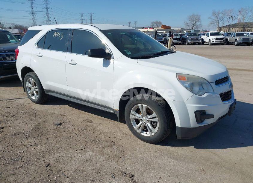 2014 Chevrolet Equinox LS (VIN 2GNALAEK0E6212799) main photo